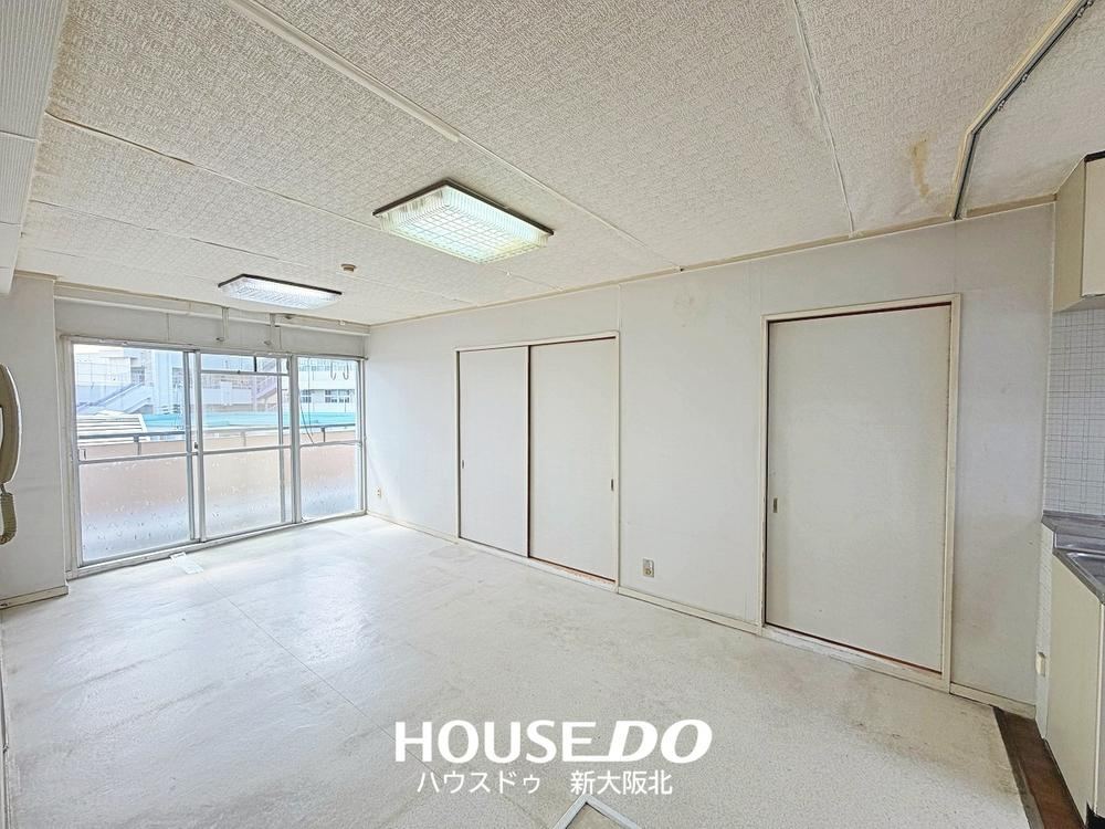 2LDK apartment in Suita, Osaka - Photo 1