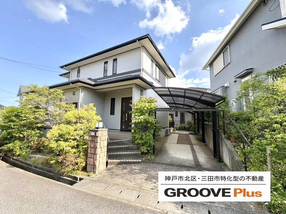 4LDK+S house in Kita Ward, Kobe, Hyogo - Photo 1