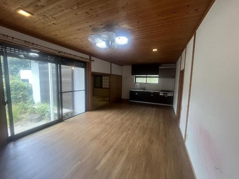 4LDK house in Minami Ward, Fukuoka - Photo 1