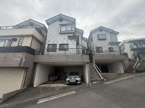 4LDK house in Hachioji, Tokyo - Photo 1