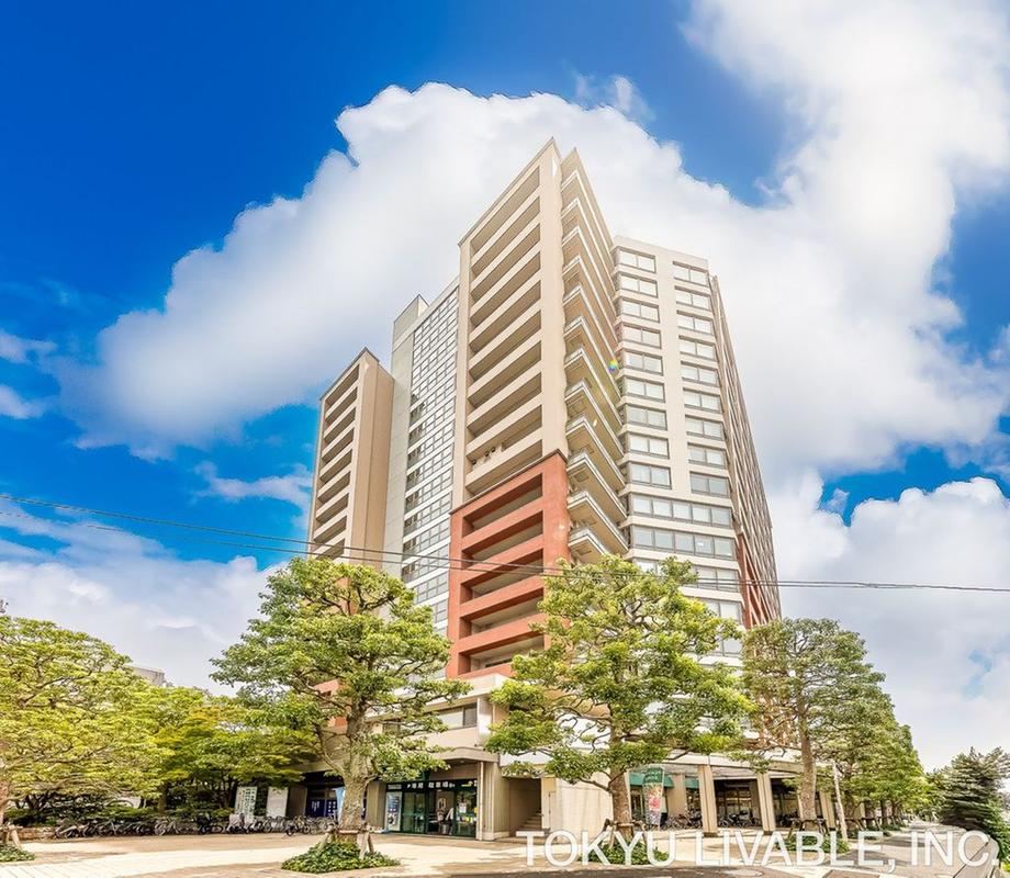 2LDK apartment in Setagaya Ward, Tokyo - Photo 1