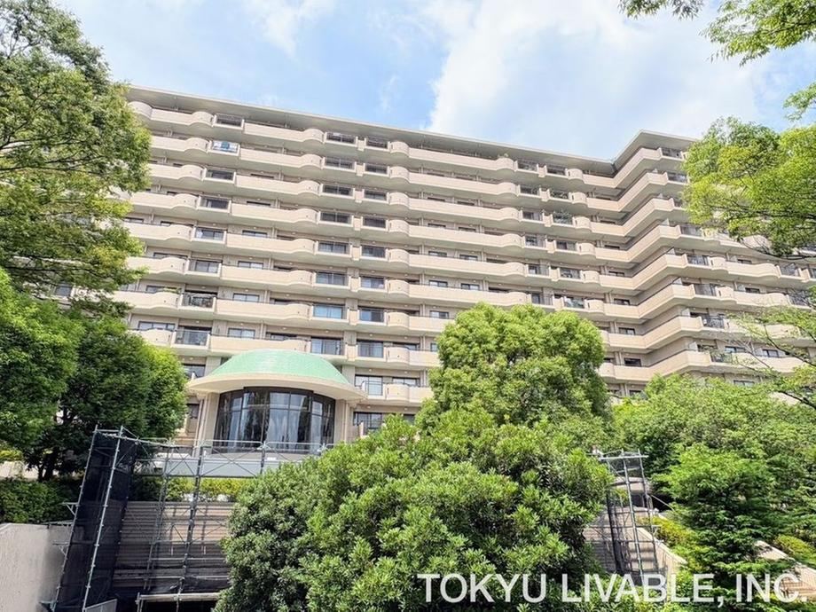 2LDK+S apartment in Aoba Ward, Yokohama, Kanagawa - Photo 1