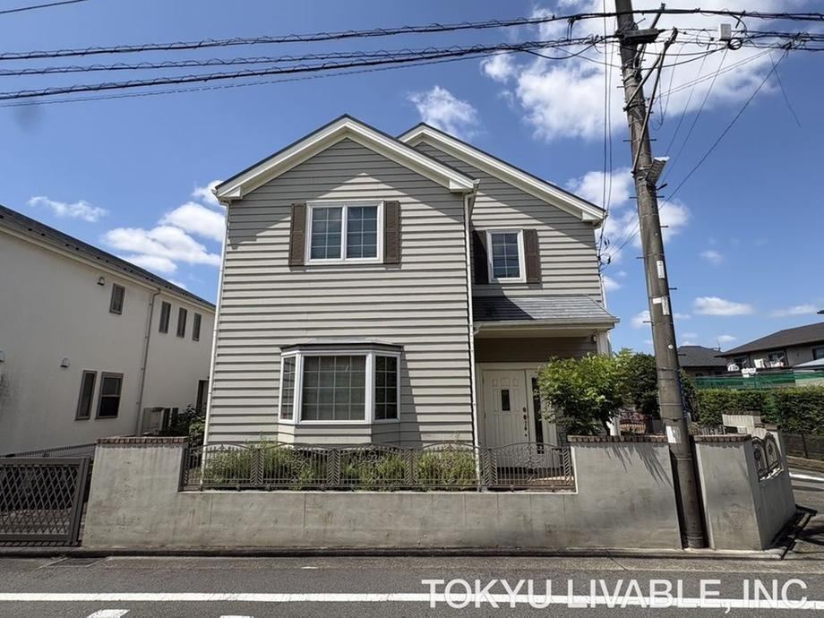 4LDK+S house in Aoba Ward, Yokohama, Kanagawa - Photo 1