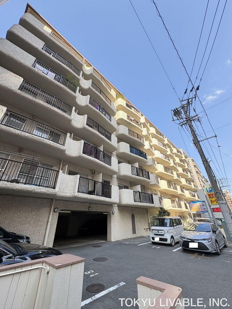 2LDK apartment in Chuo Ward, Fukuoka - Photo 1