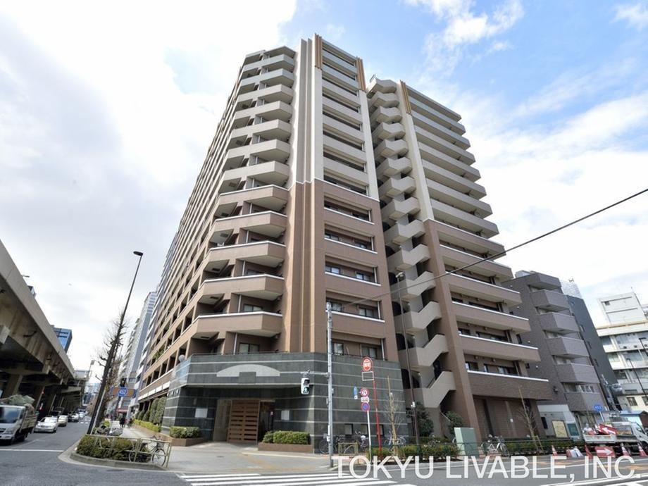 2LDK+S apartment in Taito Ward, Tokyo - Photo 1