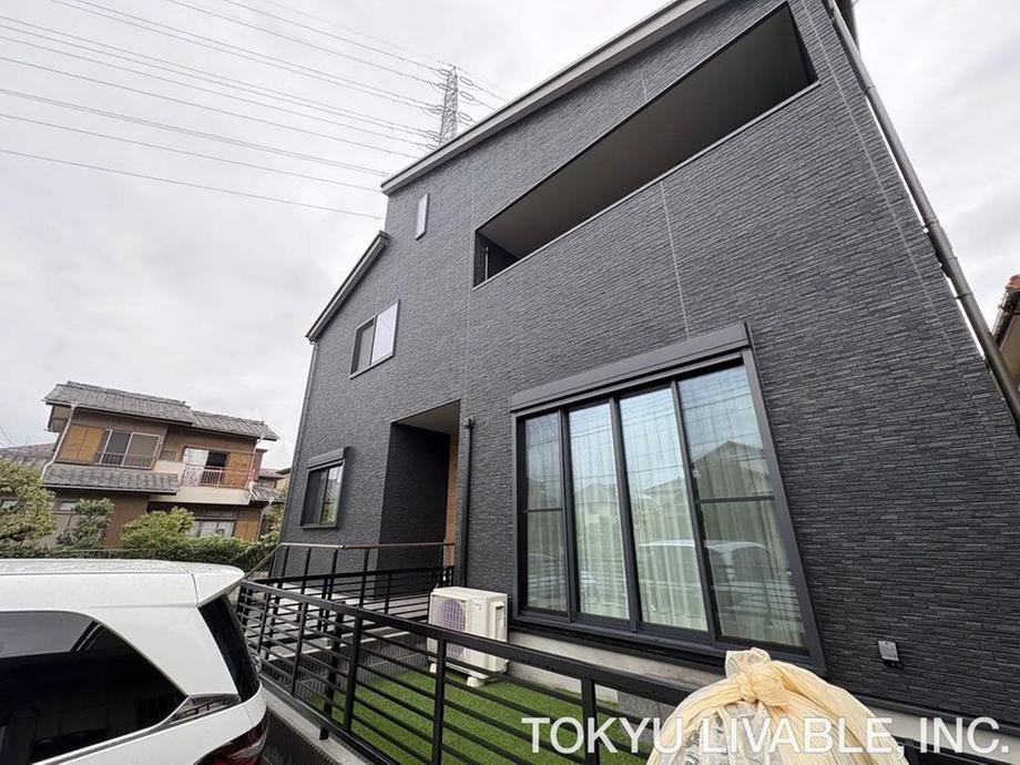 4LDK house in Hasuda, Saitama - Photo 1