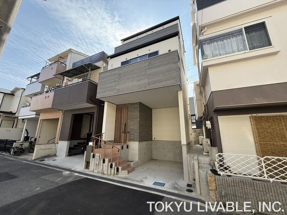 2LDK house in Toyonaka, Osaka - Photo 1