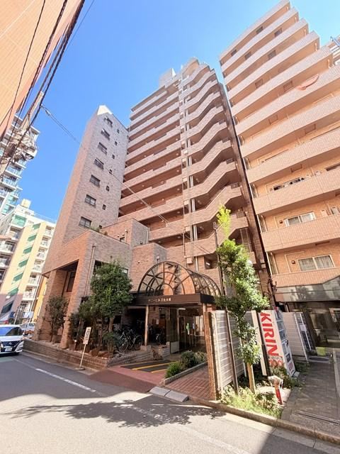 2LDK apartment in Toshima Ward, Tokyo - Photo 1