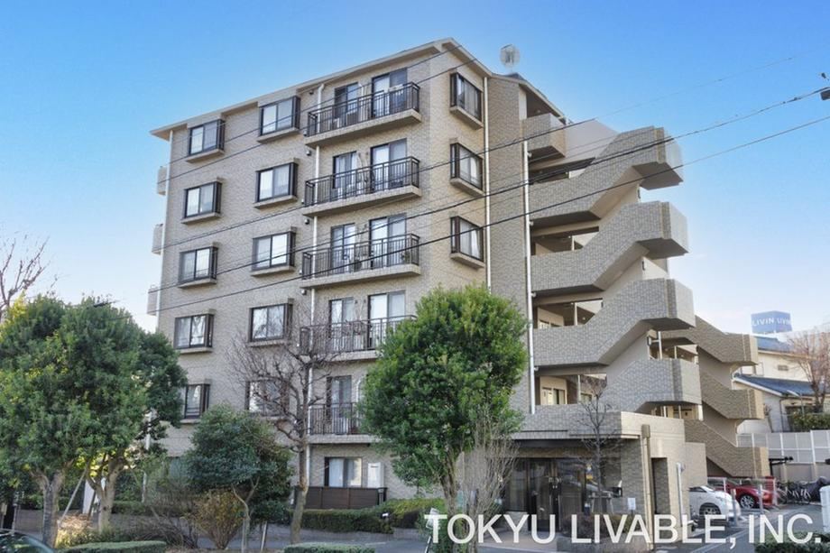 4LDK+S apartment in Nishitokyo, Tokyo - Photo 1