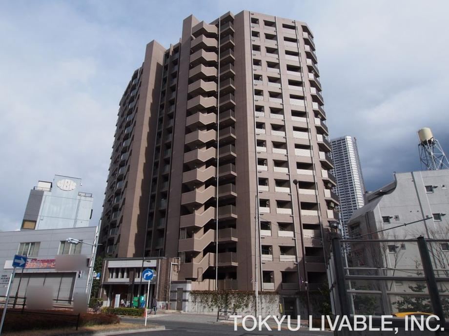 2LDK apartment in Nakano Ward, Tokyo - Photo 1