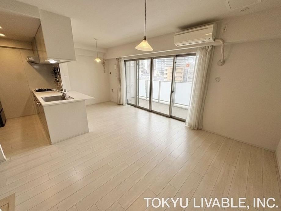 3LDK apartment in Kita Ward, Osaka - Photo 1