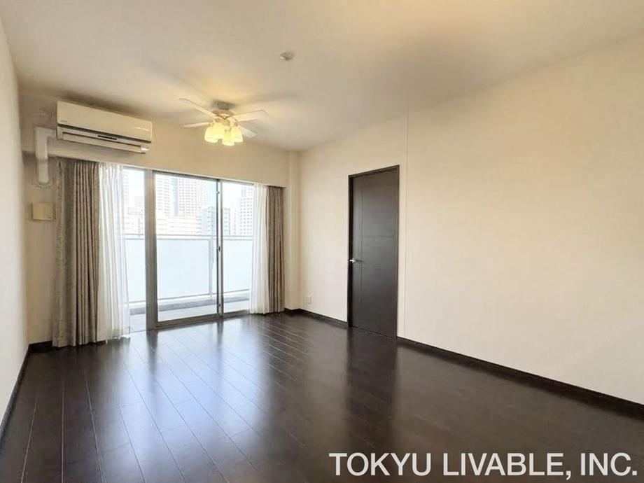 2LDK apartment in Fukushima Ward, Osaka - Photo 1