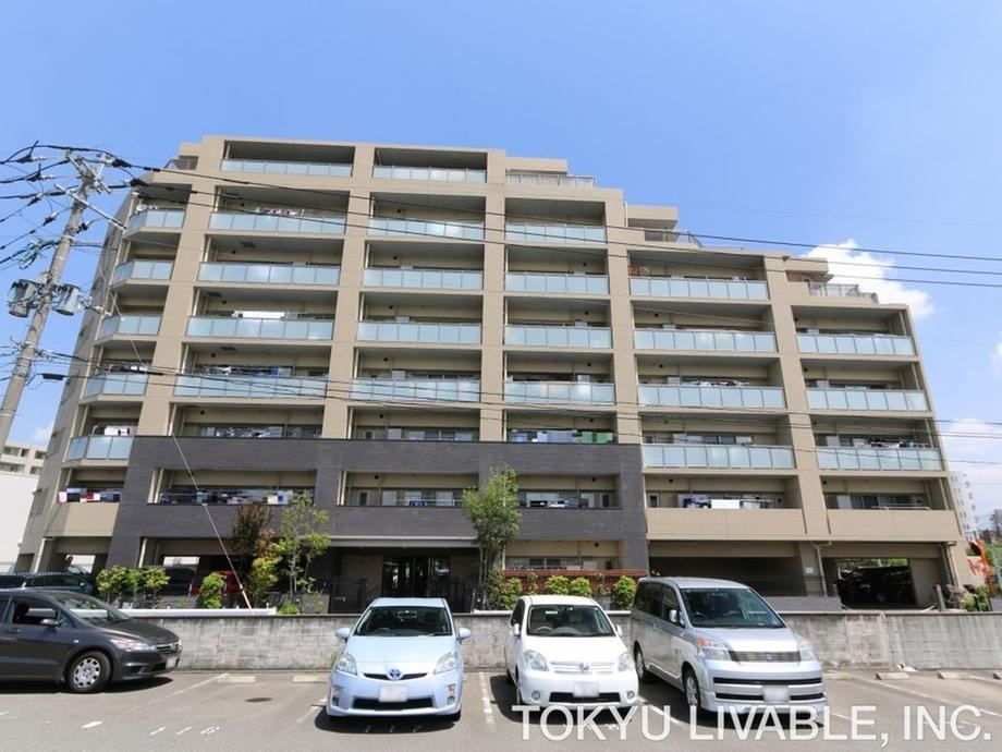 3LDK apartment in Hakata Ward, Fukuoka - Photo 1