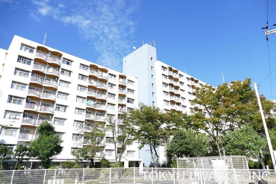 2LDK+S apartment in Miyakojima Ward, Osaka - Photo 1