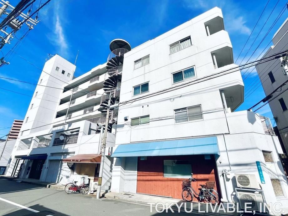 2DK apartment in Miyakojima Ward, Osaka - Photo 1