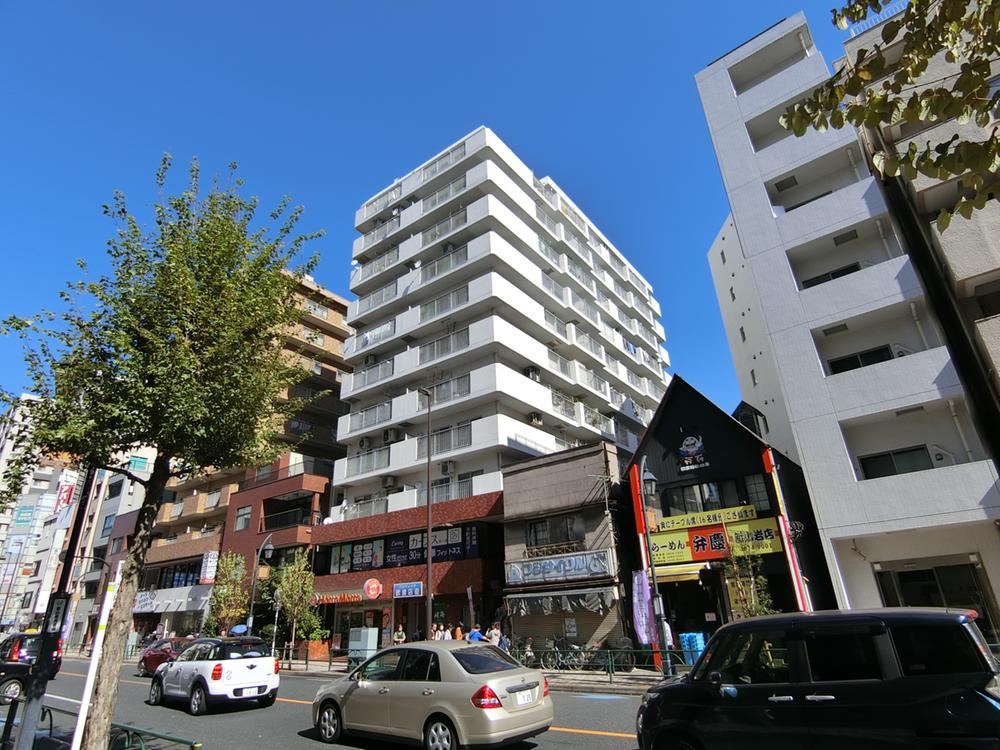 2DK apartment in Katsushika Ward, Tokyo - Photo 1