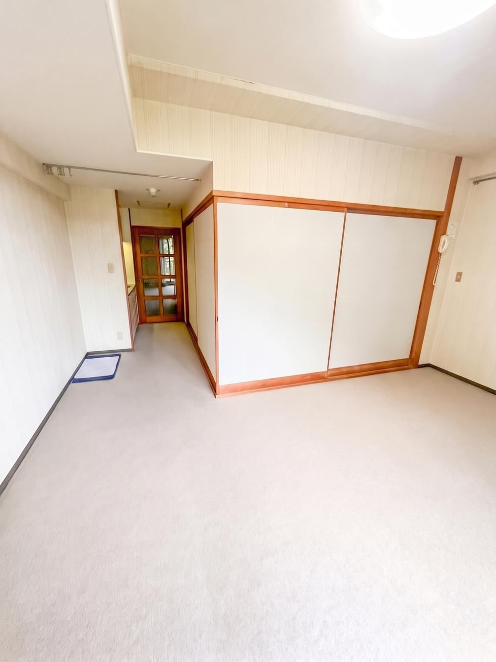 1LDK apartment in Atami, Shizuoka - Photo 1