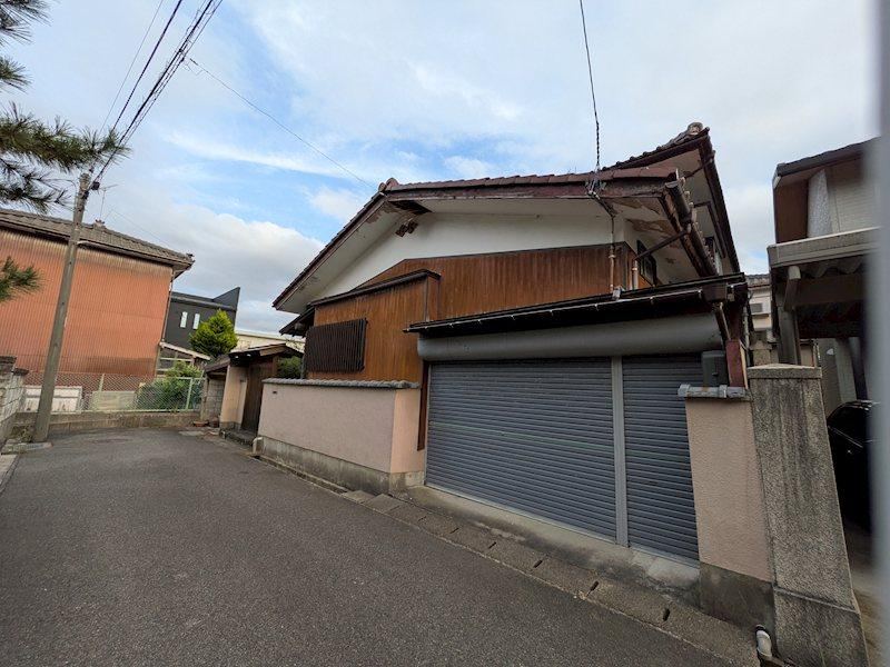 183 m² land in Chuo Ward, Niigata - Photo 1