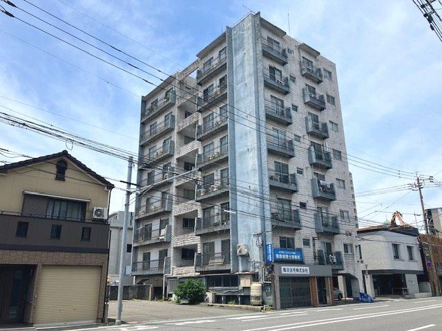 2LDK apartment in Kokurakita Ward, Kitakyushu, Fukuoka - Photo 1