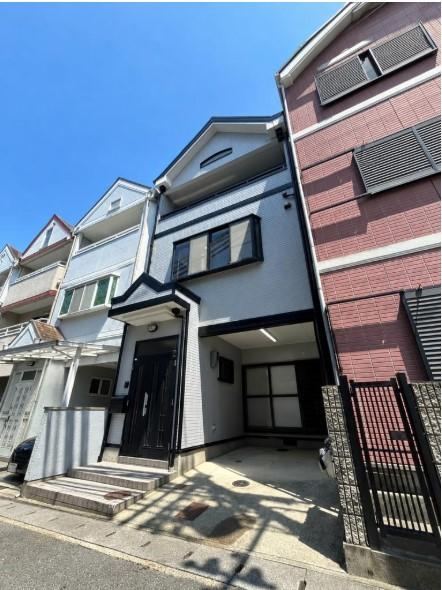4LDK house in Higashiyama Ward, Kyoto - Photo 1