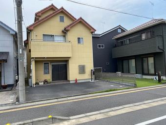 4LLDDKK house in Tsurugashima