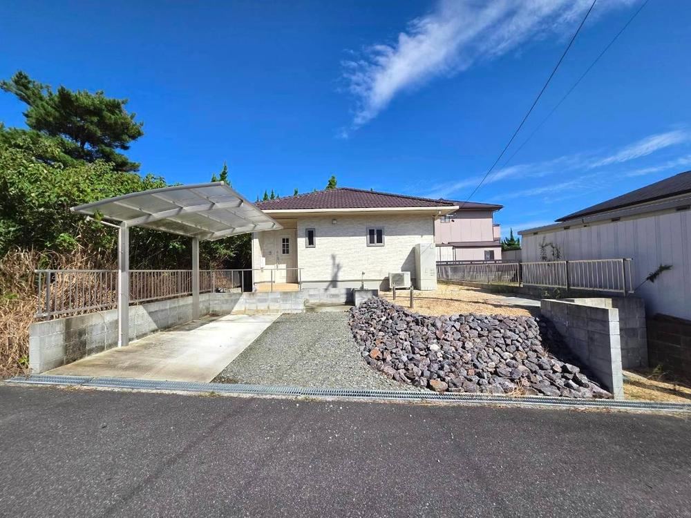 2DK house in Kameyama, Mie - Photo 1