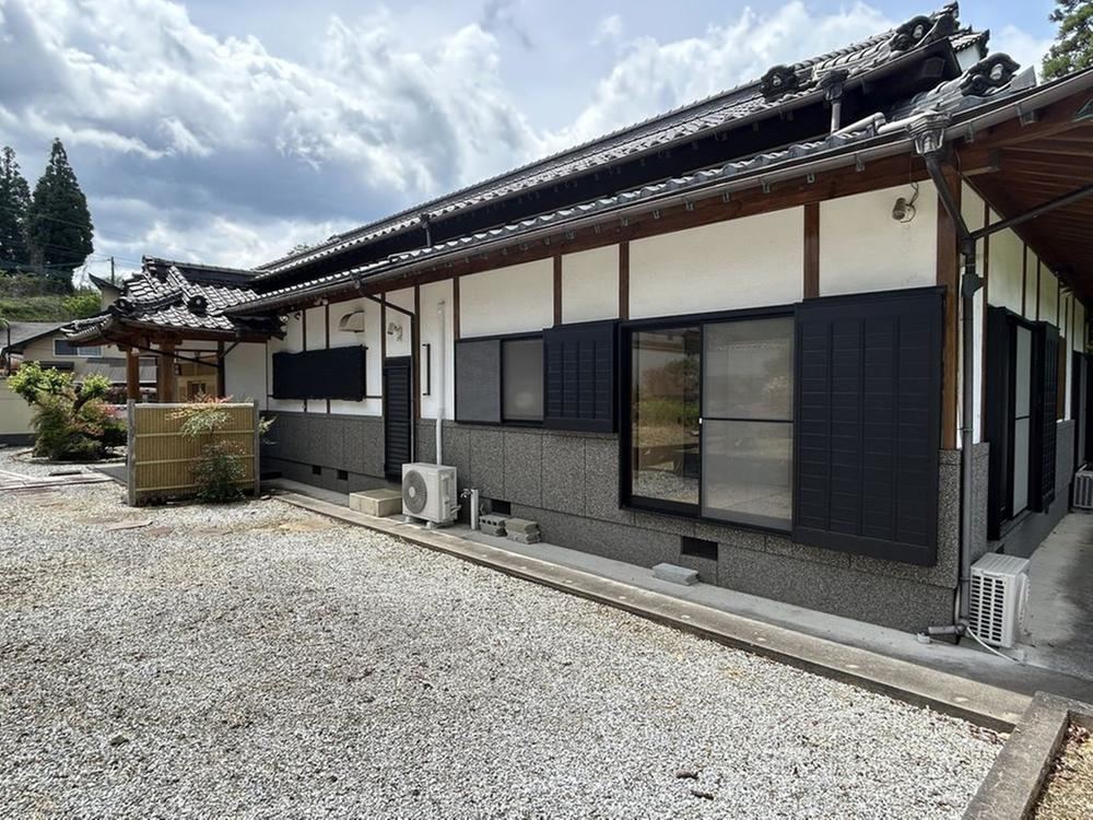 7LDK house in Hita, Oita - Photo 1