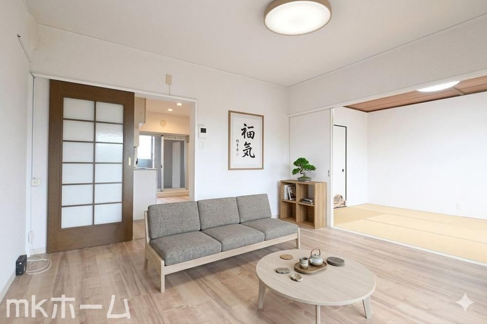3LDK apartment in Mihama Ward, Chiba - Photo 1
