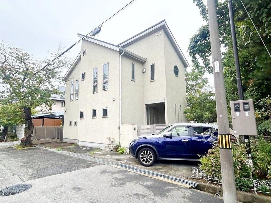 5LDK+S house in Ashiya, Hyogo - Photo 1