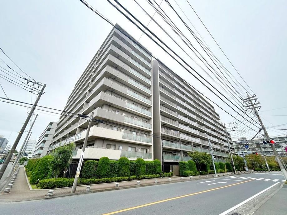 2LDK apartment in Midori Ward, Yokohama, Kanagawa - Photo 1