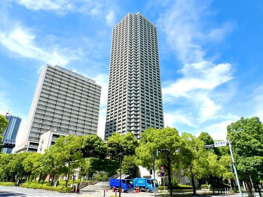 2LDK apartment in Chuo Ward, Tokyo - Photo 1