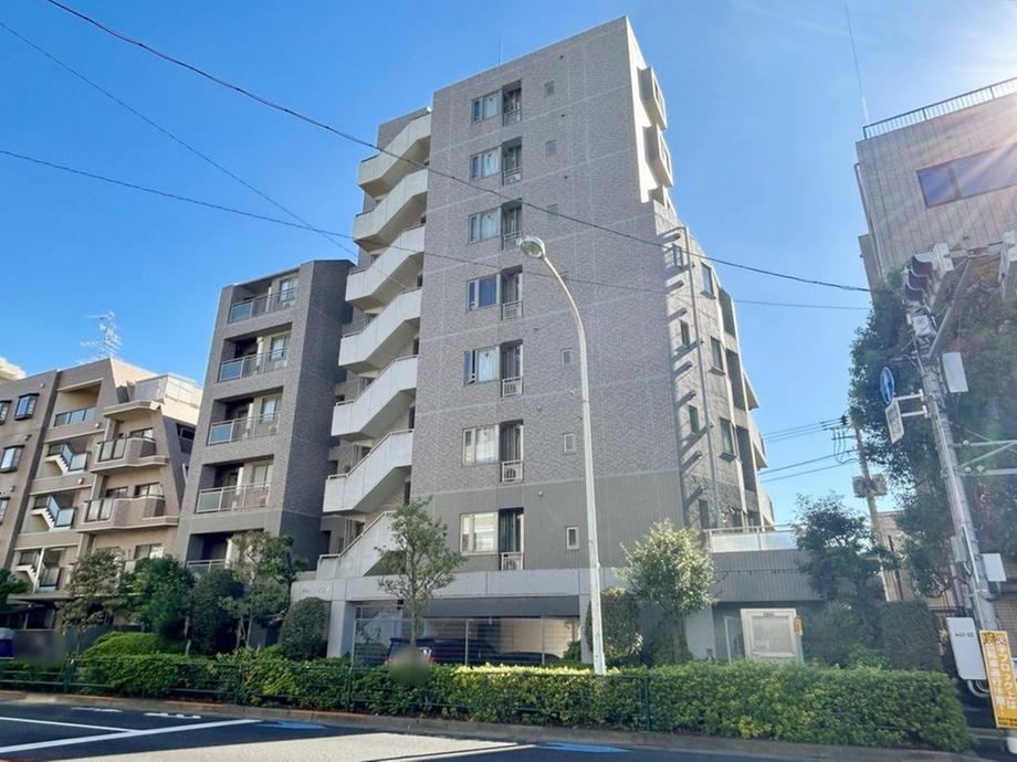 3LDK apartment in Suginami Ward, Tokyo - Photo 1