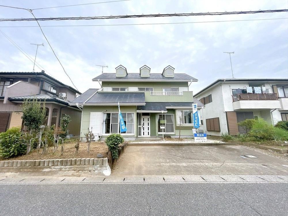 4LDK house in Ashikaga, Tochigi - Photo 1