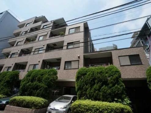 3LDK apartment in Bunkyo Ward, Tokyo - Photo 1
