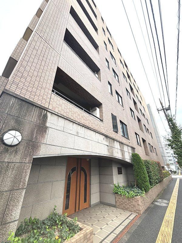 2LDK apartment in Adachi Ward, Tokyo - Photo 1