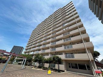 2LDK+S apartment in Kuwana