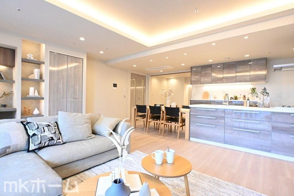 2LDK+S apartment in Koto Ward, Tokyo - Photo 1