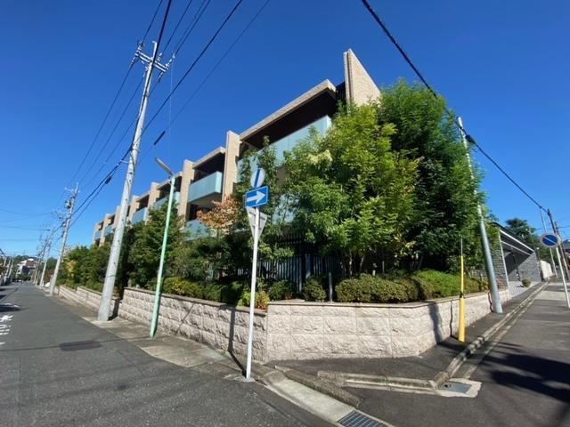 4LDK apartment in Showa Ward, Nagoya, Aichi - Photo 1
