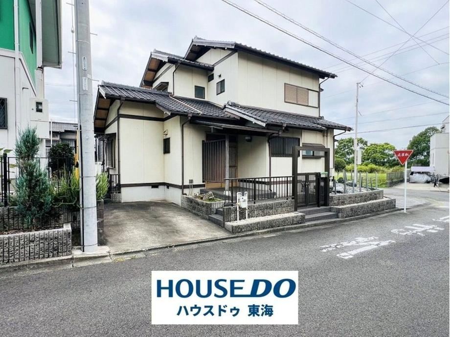 5LDK house in Higashiura, Chita District, Aichi - Photo 1