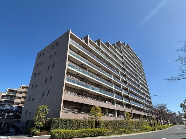2LDK+S apartment in Edogawa Ward, Tokyo - Photo 1