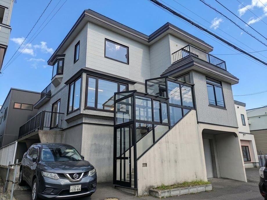 4LDK house in Kita Ward, Sapporo, Hokkaido - Photo 1
