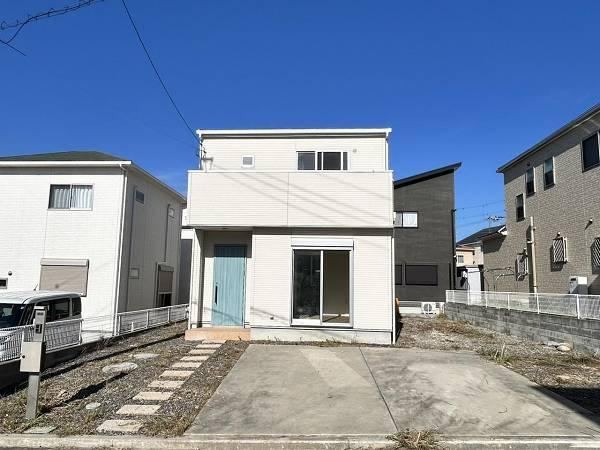 4LDK+S house in Hannan, Osaka - Photo 1