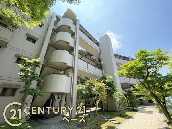 3LDK+S apartment in Ikoma, Nara - Photo 1