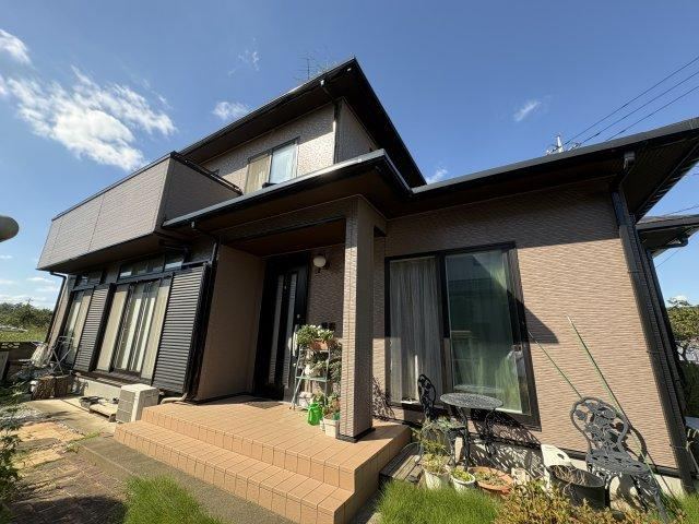 4LDK house in Higashimatsuyama, Saitama - Photo 1
