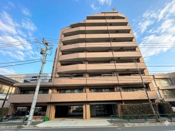 3LDK apartment in Setagaya Ward, Tokyo - Photo 1