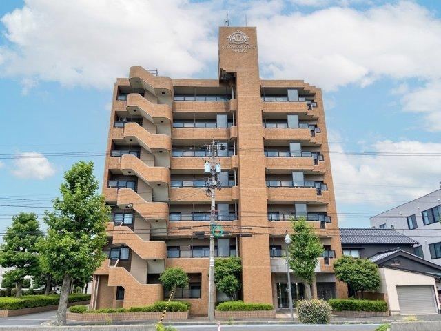 3LDK apartment in Tsuruga, Fukui - Photo 1