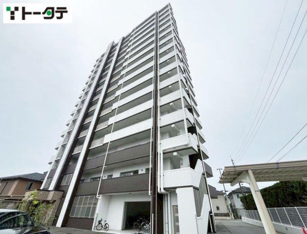 3LDK apartment in Higashihiroshima, Hiroshima - Photo 1