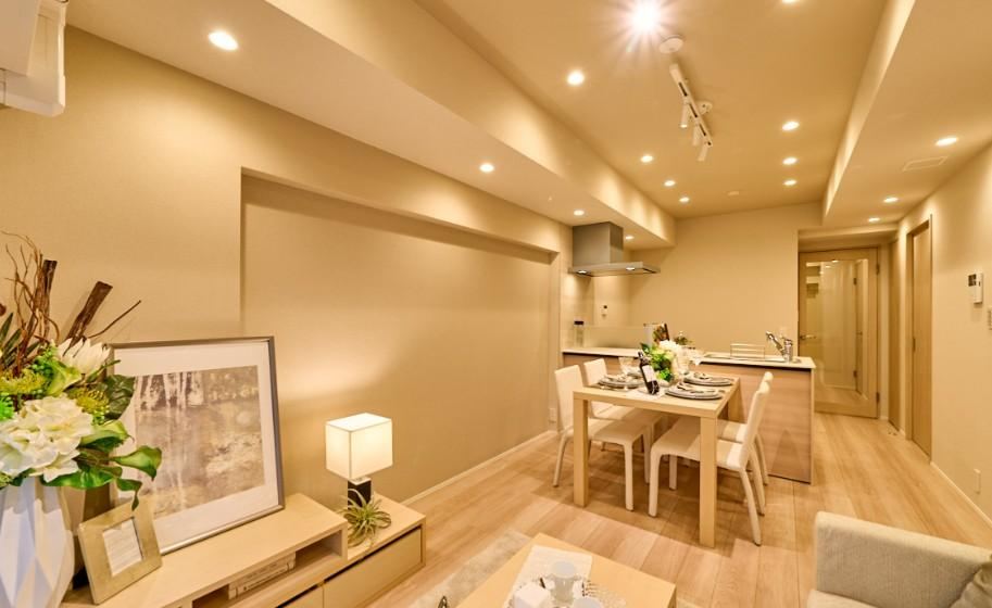 1LDK+S apartment in Minato Ward, Tokyo - Photo 1