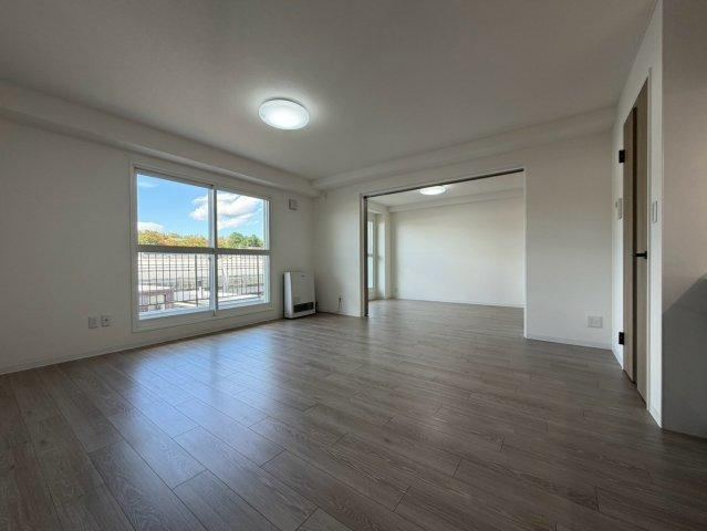 3LDK apartment in Toyohira Ward, Sapporo, Hokkaido - Photo 1