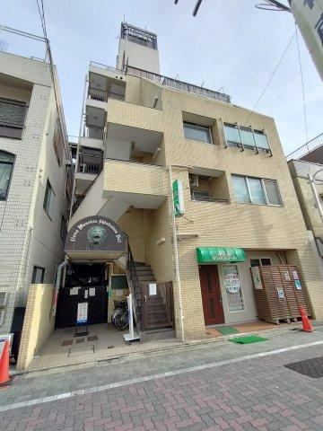2LDK apartment in Katsushika Ward, Tokyo - Photo 1